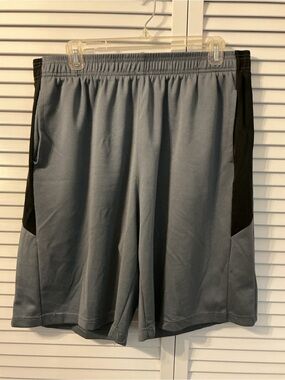 Men's Athletic Performance Shorts in Gray with Black Panels